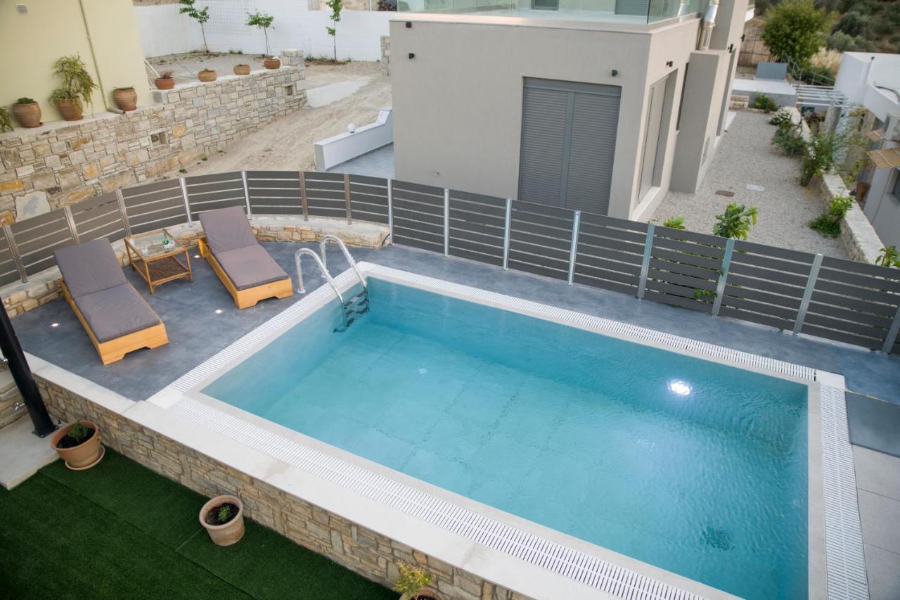 Kamilari Paradise Luxury Villa エクステリア 写真